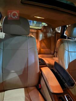 بی ئێم دەبڵیو X6